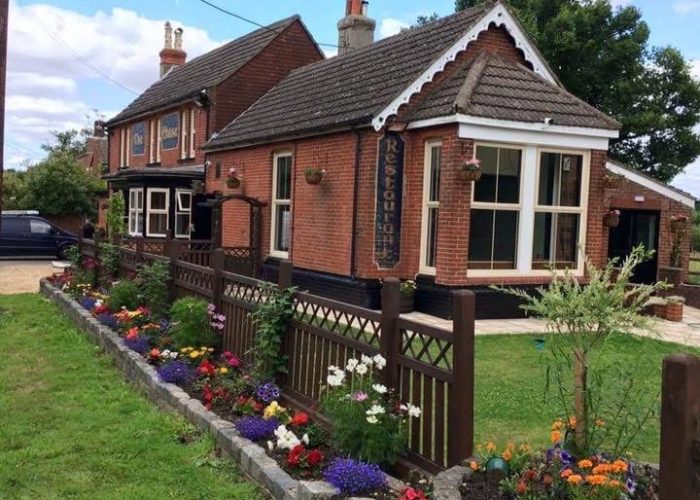 20250616_045821659_iOS